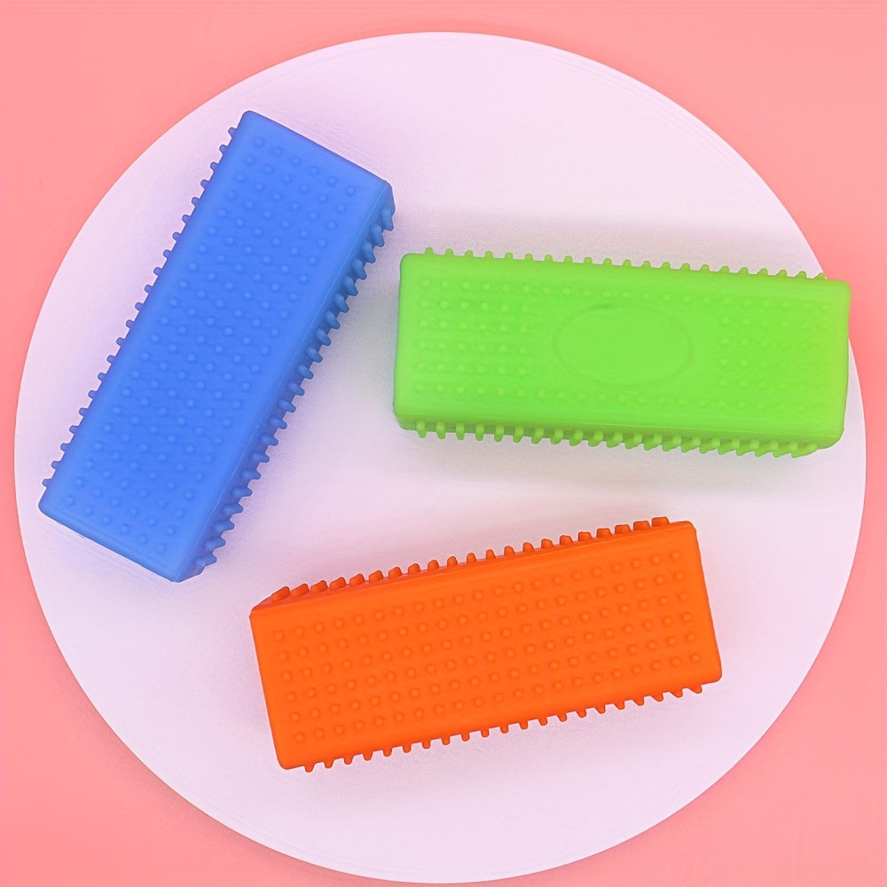 Eliminate Pet Hair Instantly with this Rubber Cleaner Brush - Perfect for Cars, Furniture & Carpets!