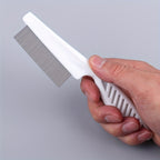2-in-1 Pet Hair and Tear Stain Remover Comb - Gently Removes Dandruff, Hair Stains, and Fleas - Perfect for Dogs and Cats