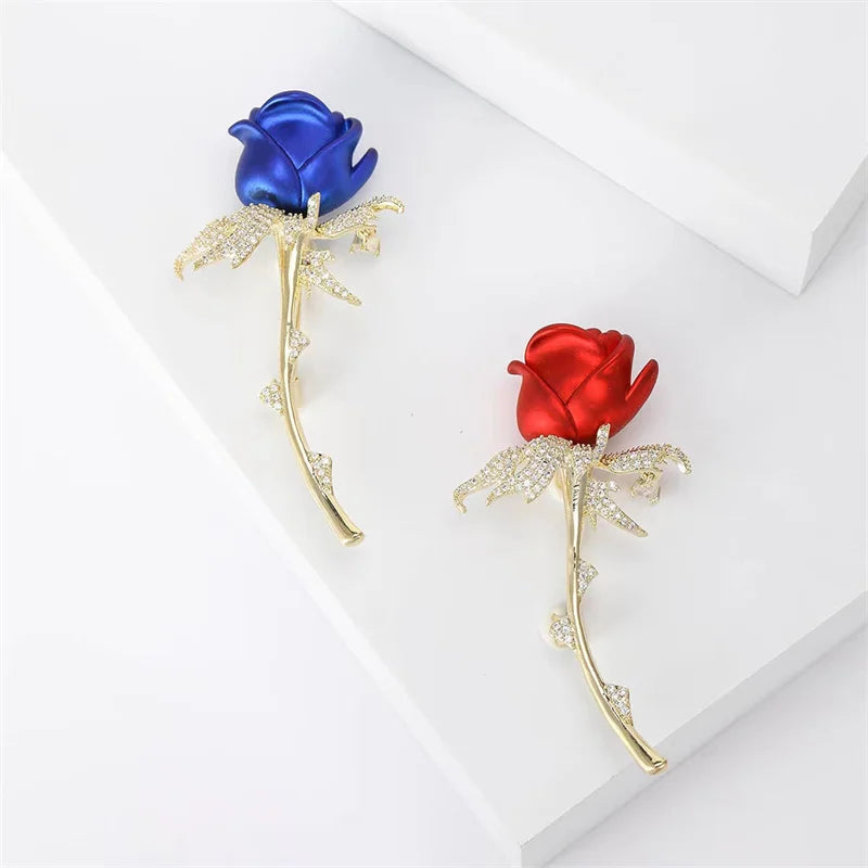 Rhinestone Blue Red Rose Flower Brooches for Women Elegant Exquisite Shiny Zircon Flower Lapel Pins Wedding Party Badge Jewelry