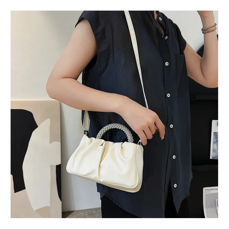 Women's Bag Simple and Stylish Single-shoulder Crossbody Bag.