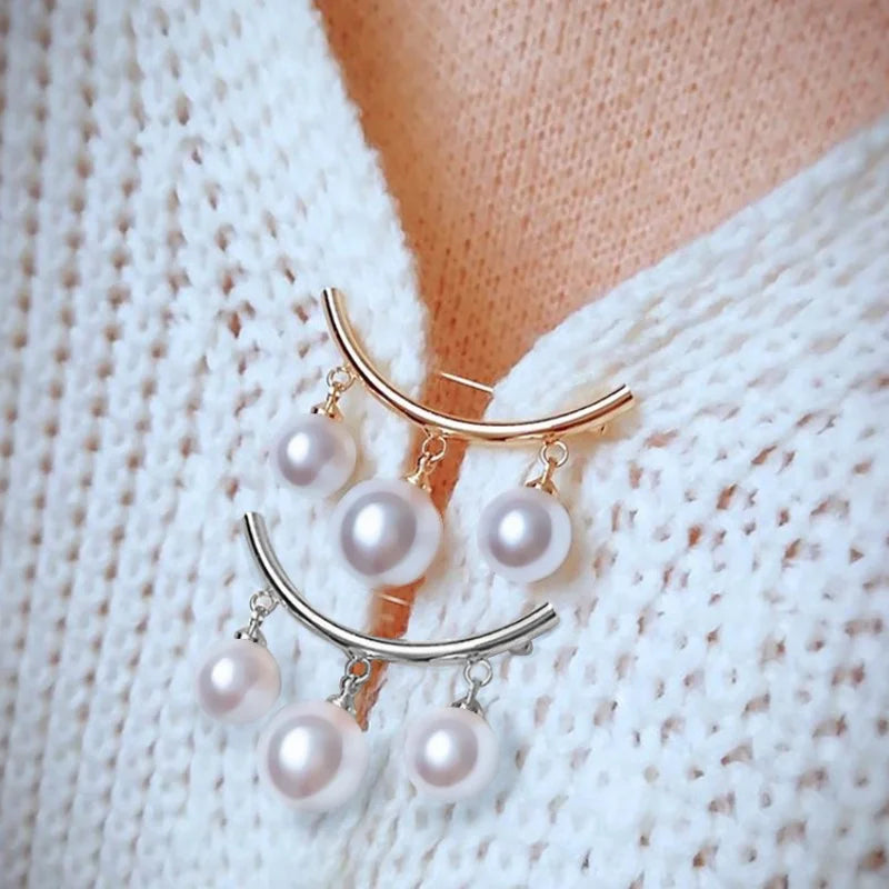 Elegant Faux Pearl Brooch Pin for Women - Secure Dress Clip, Adjustable Golden/Silvery Accessory for Blouse, Scarf, Suits