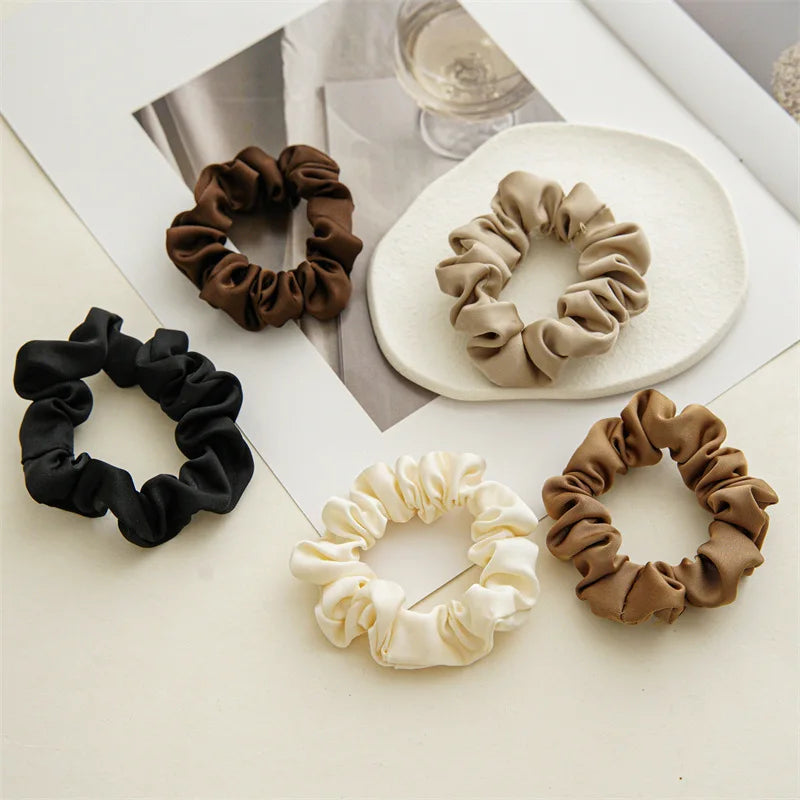 Advanced and Elegant, Minimalist Simulation Silk Hair Loop, Versatile, High-end Tie Hair Rope, High Ponytail Leather Band.