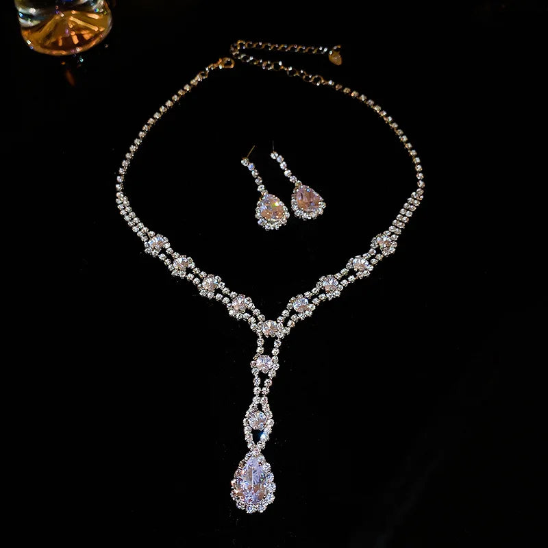 Shiny Crystal Necklace Earrings Women's Fashion Big Water Droplet Rhinestone Necklaces Wedding Evening Dress Jewelry Set