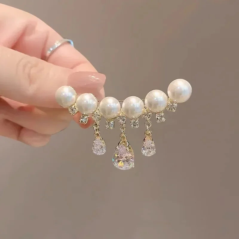 Small Cute Little Girl In Black Dress Nurse Brooches Rhinestone Crystal Brooch Pin Drop Oil Corsage Clothing Coat Jewelry