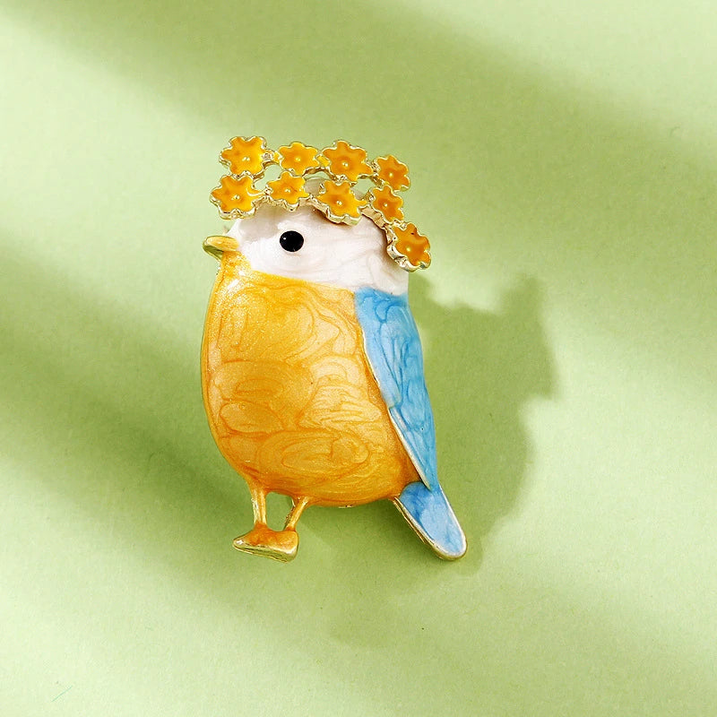 Lovely Birds Butterfly Bee Brooch For Women Pearl Rhinestone Trendy Animal Jewelry Coat Dress Lapel Pins Wedding Party Gifts