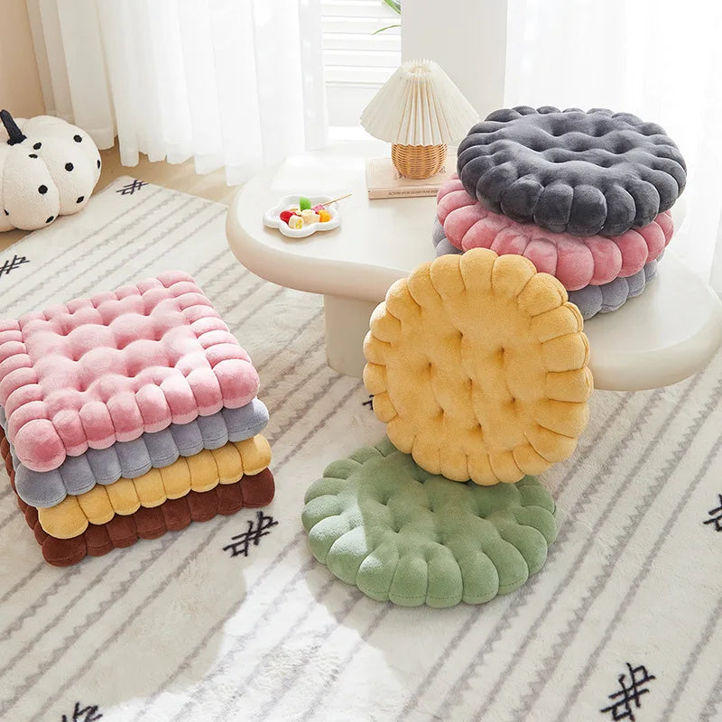 1 cookie shaped cushion, comfortable and soft circular cookie cushion, square cushion, suitable for indoor use at home