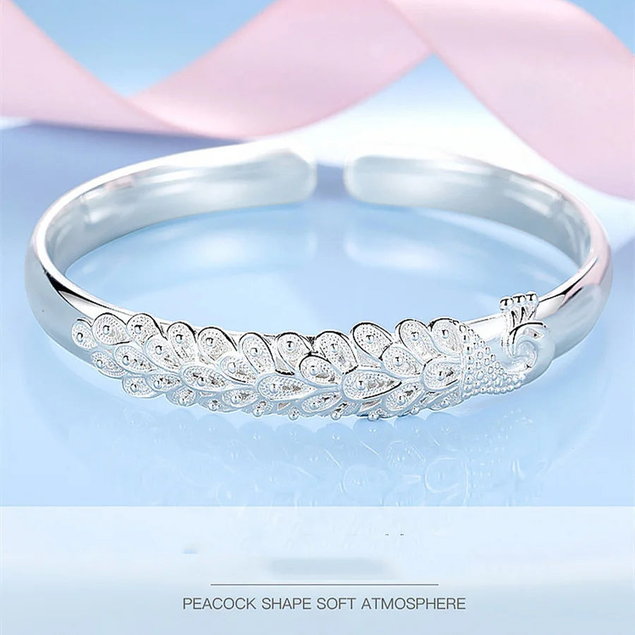Silver elegant Peacock opening screen bracelet Bangles for women fashion party wedding Accessories jewelry gift