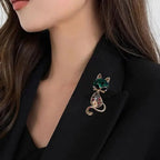Rhinestone Crystal Cat Pendant Brooch Women's Gold Color Animal Pin Fashion Accessories Lapel Pins Collar Buttons Party Dress