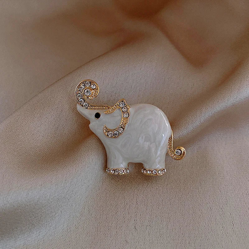 Rhinestone Crystal Cat Pendant Brooch Women's Gold Color Animal Pin Fashion Accessories Lapel Pins Collar Buttons Party Dress