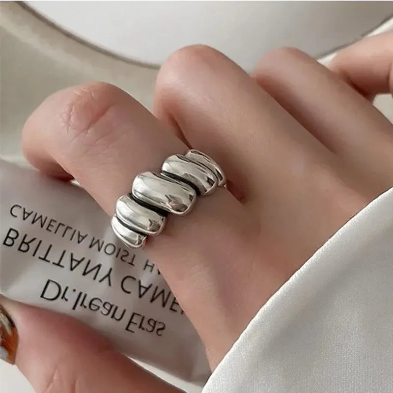 Adjustable Opening Ring for Girls Women,Fashion Ring Popular Jewelry Blue Silver-color for Party Dress Nice Birthday Gift