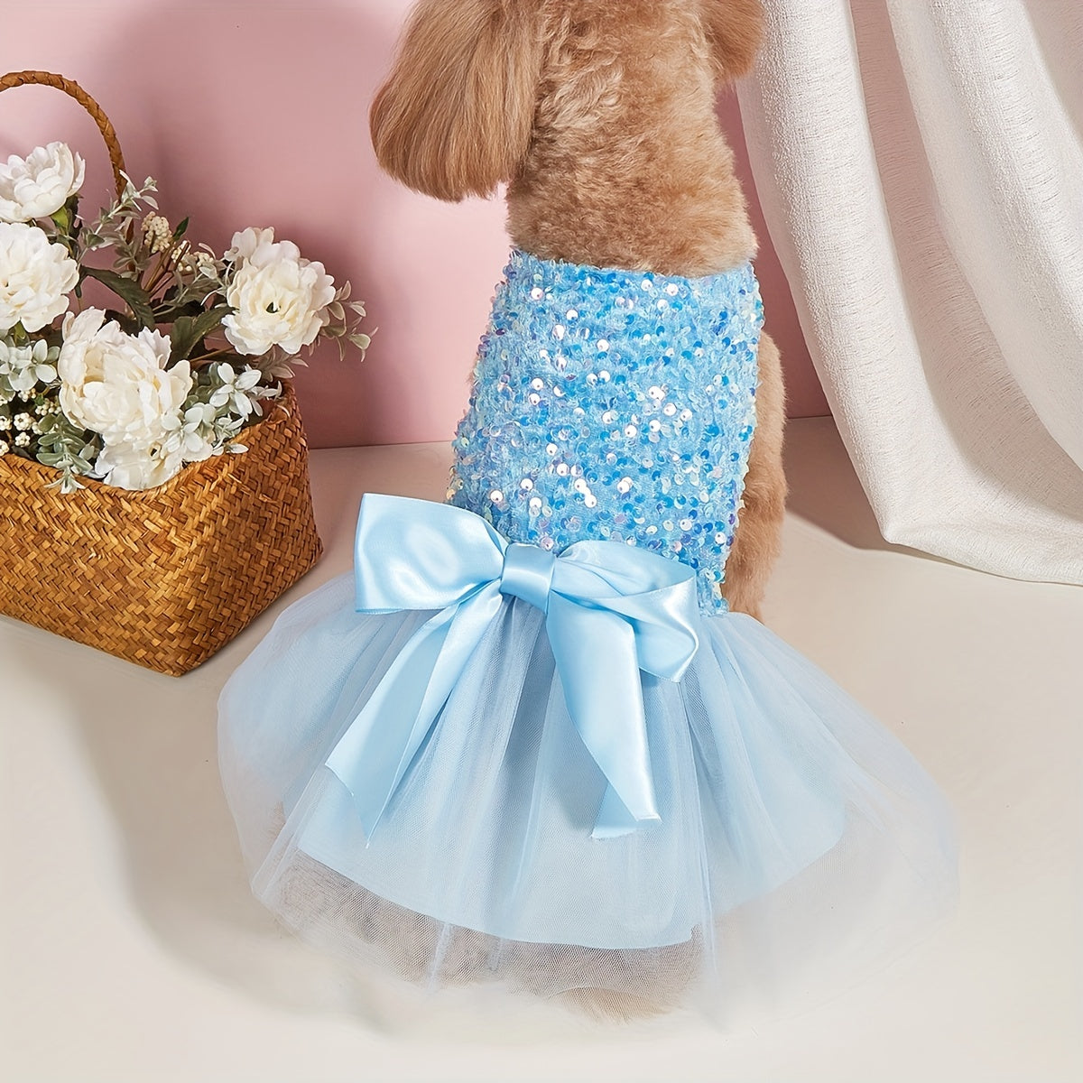 Sparkle and Shine: 1pc Pet Sleeveless Sequin Bow Mesh Dress for Your Furry Friend's Special Occasion!
