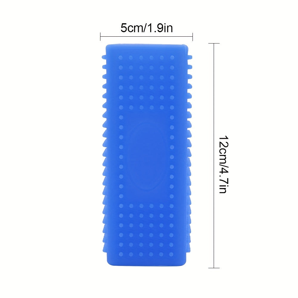 Eliminate Pet Hair Instantly with this Rubber Cleaner Brush - Perfect for Cars, Furniture & Carpets!